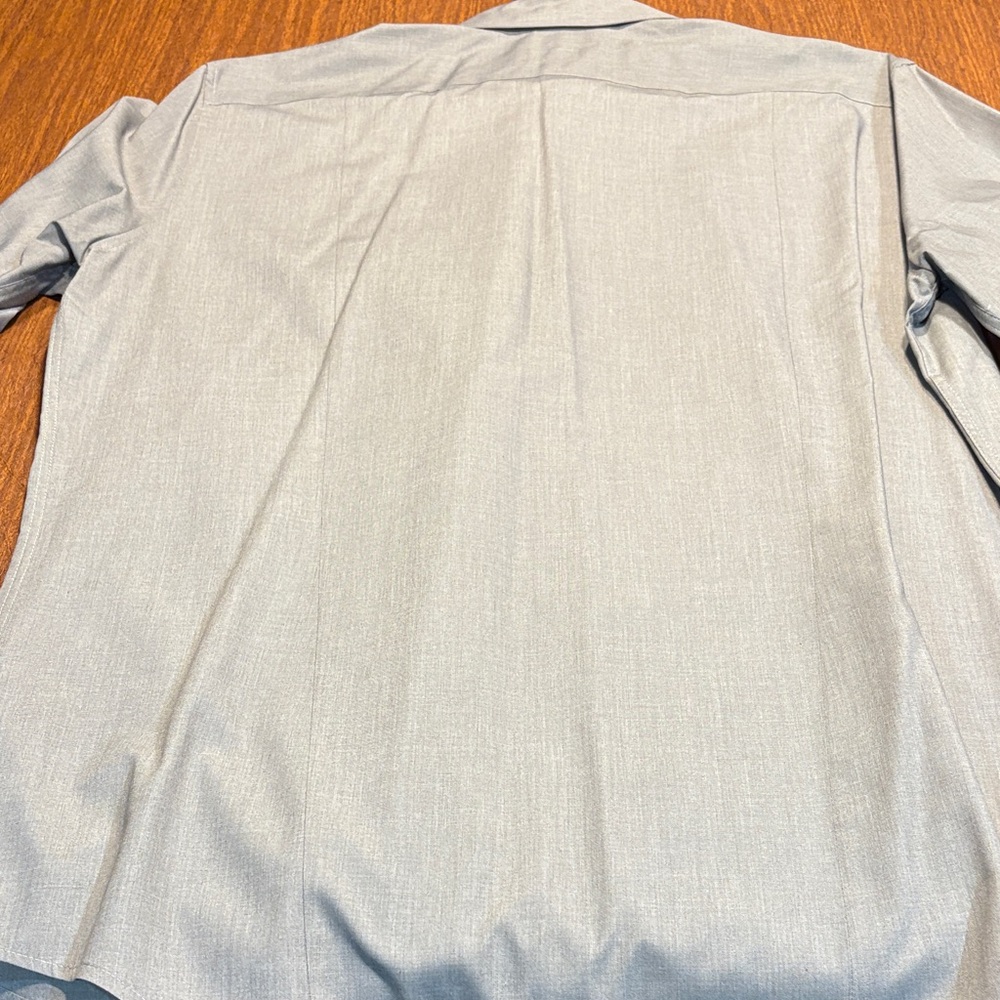 H&M Light Gray Dress Shirt - Picture 4 of 4